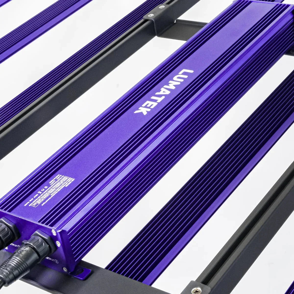 Lumatek Zeus 1000W LED Anzuchtlampen