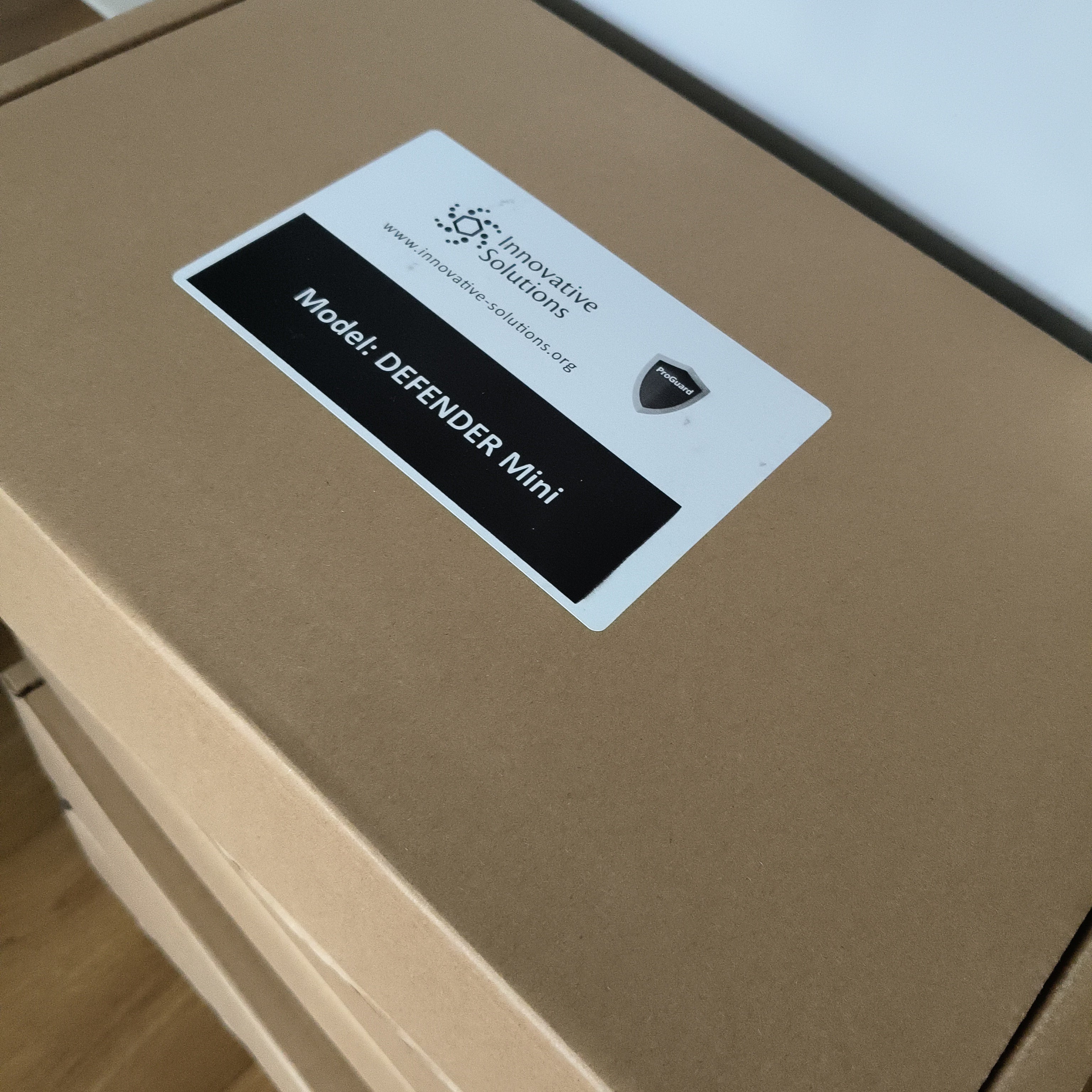 Proguard DXB Mini mit BPI (250 Quadratfuß)